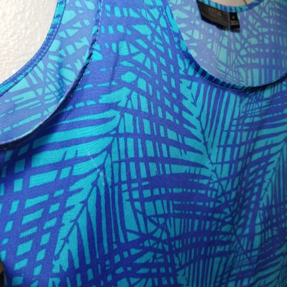 Apt. 9 tank top - Picture 3 of 5